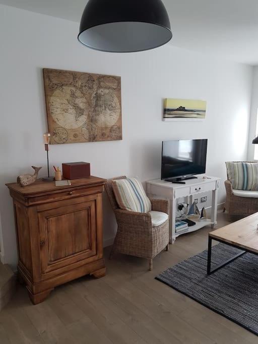 Appartement Duplex, Proche Commerces Et